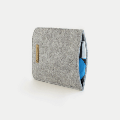 Handytasche für Fairphone 6 | aus Filz und Bio-Baumwolle | hellgrau - shapes | Modell "LET"