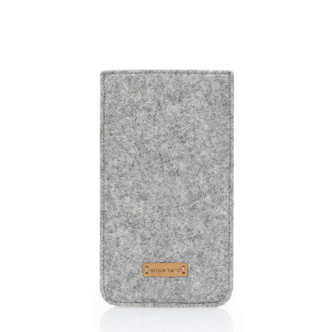 Handytasche für Samsung Galaxy A37 aus hellgrauem Wollfilz mit Holzlabel, stilvolles Design