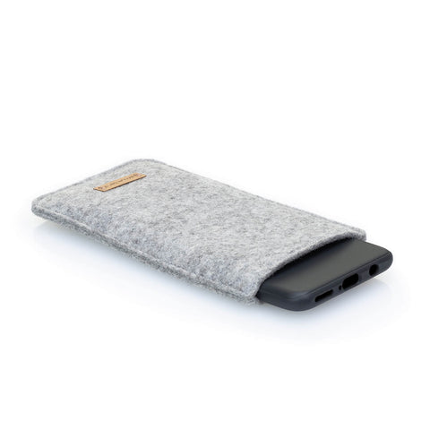 Handytasche für Fairphone 6 | aus Filz und Bio-Baumwolle | hellgrau - shapes | Modell "LET"