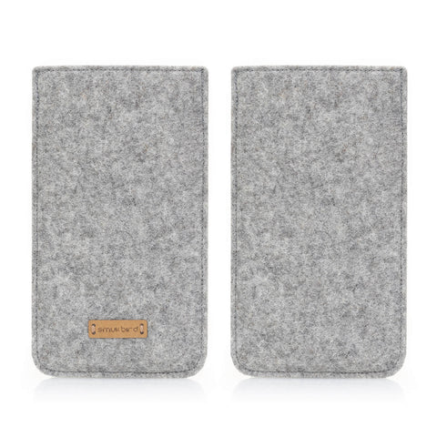 Stylische Handytasche für das Samsung Galaxy A37 aus hellgrauem Filz und Baumwolle mit einem Logo