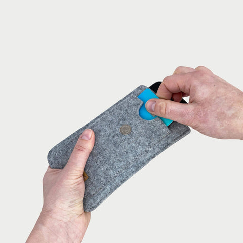 Handytasche für Fairphone 6 | mit Magnetverschluss und extra Fach | hellgrau - Shapes | Modell HAKA