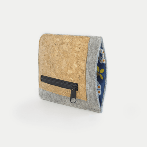 Handytasche mit Kartenfach für Google Pixel 8 | hellgrau - bloom | Modell "ZIP"