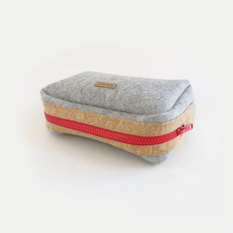 Accessory bag for cables & Co. | made of felt and cork | light grey-red