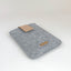 Hülle für Kindle Colorsoft 1. Gen  | mit Magnetverschluss und extra Fach | hellgrau - Colorful | Modell "HAKA"
