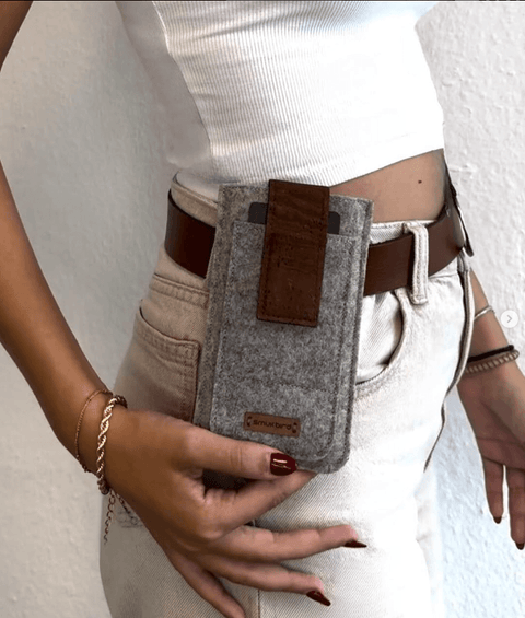 custom-made mobile phone belt bag | with magnetic closure and card compartment | anthracite | model CLIP