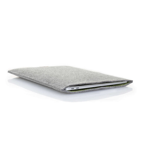 Case for MacBook Air M3 15.3 | made of felt and organic cotton | light gray - Stripes | Model "LET"