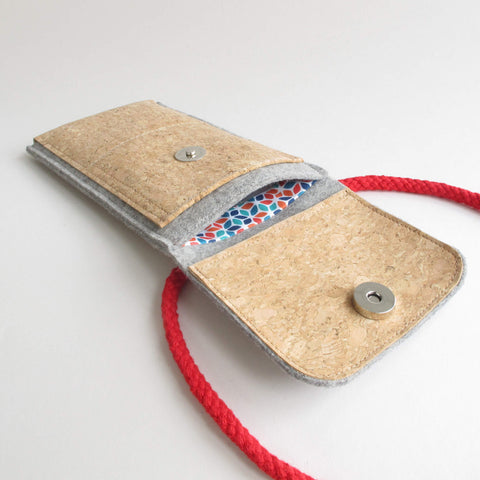 Umhängetasche für iPhone 13 mini | aus Filz und Bio-Baumwolle | hellgrau - colorful | Modell KEDJA