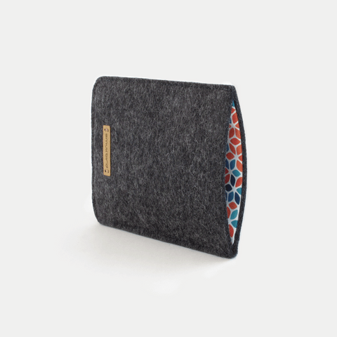 Sleeve for iPhone 13 Pro | made of felt and organic cotton | anthracite - colorful | "LET" model