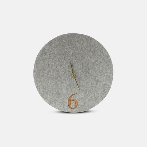 Wall clock made of felt and cork 30 cm | light gray - gold | Design: Aarhus