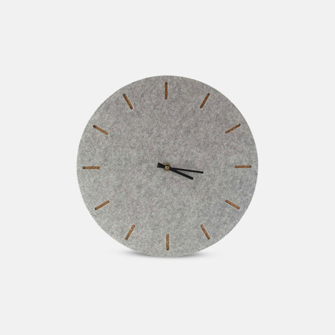 Wall clock made of felt and cork 30 cm | light gray - black | Design: Copenhagen
