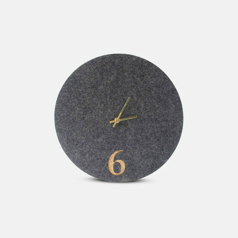Wall clock made of felt and cork 30 cm | anthracite - gold | Design: Aarhus