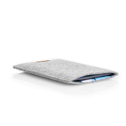 Case for Onyx Boox Kon-Tiki 3 | made of felt and organic cotton | light gray - shapes | model "LET"