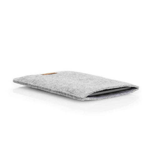 Case for PocketBook InkPad 3 | made of felt and organic cotton | light gray - tracks | Model "LET"