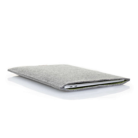 Sleeve for MacBook Pro 14 | made of felt and organic cotton | light grey - Stripes | "LET" model