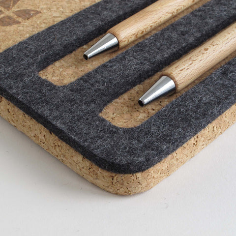 Organizer for cell phone, notepad & pens | made of felt and cork | anthracite