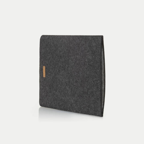 Sleeve for Galaxy Tab S6 lite (2022) | made of felt and organic cotton | anthracite - tracks | "LET" model