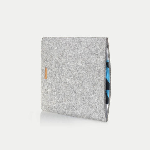 Tablet cover lavet efter mål | lavet af filt og økologisk bomuld | lysegrå - shapes | "LET" model