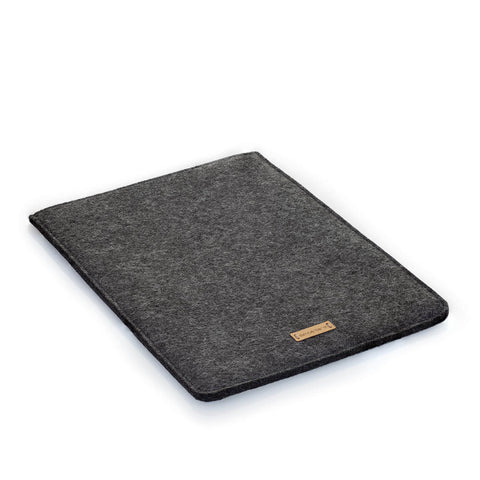 Sleeve for iPad Air - 5th gen | made of felt and organic cotton | anthracite - shapes | "LET" model
