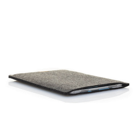 Hülle für Galaxy Tab A7 | aus Filz und Bio-Baumwolle | anthrazit - shapes | Modell "LET"