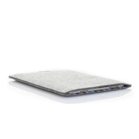 Sleeve for Galaxy Tab S6 | made of felt and organic cotton | light grey - bloom | "LET" model