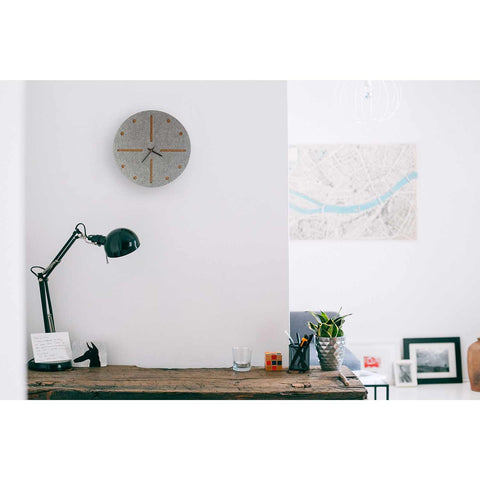 Wall clock made of felt and cork 30 cm | light gray - black | Design: Odense