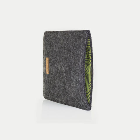 Hülle für PocketBook Era | aus Filz und Bio-Baumwolle | anthrazit - stripes | Modell "LET"