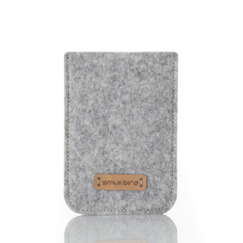 EC card case made of felt | light grey